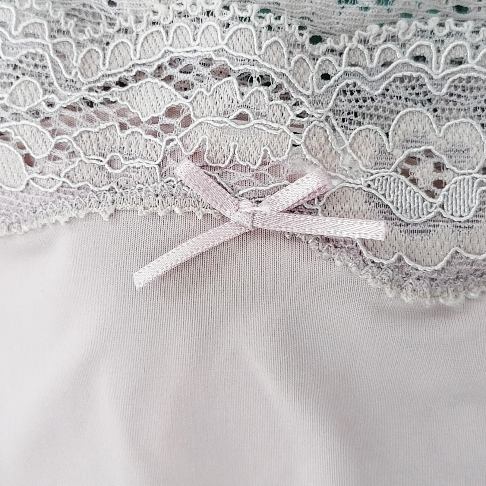 Customize Nylon Elastane Silk Fabric Ladies Underwear Lace Design
